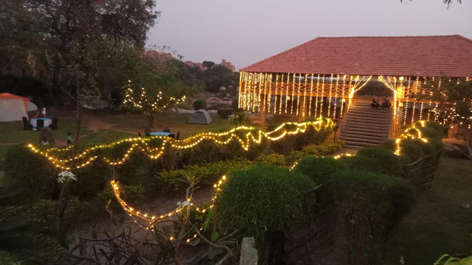 Отель Leo Woods Hampi River View Экстерьер фото