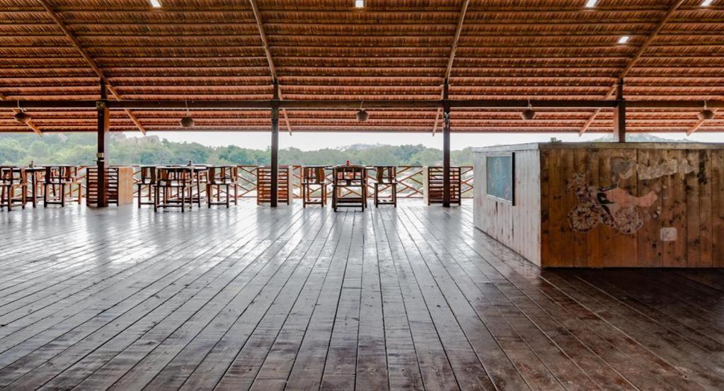 Отель Leo Woods Hampi River View Экстерьер фото
